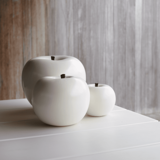 Apple Sculpture by Selma Calheira - 0